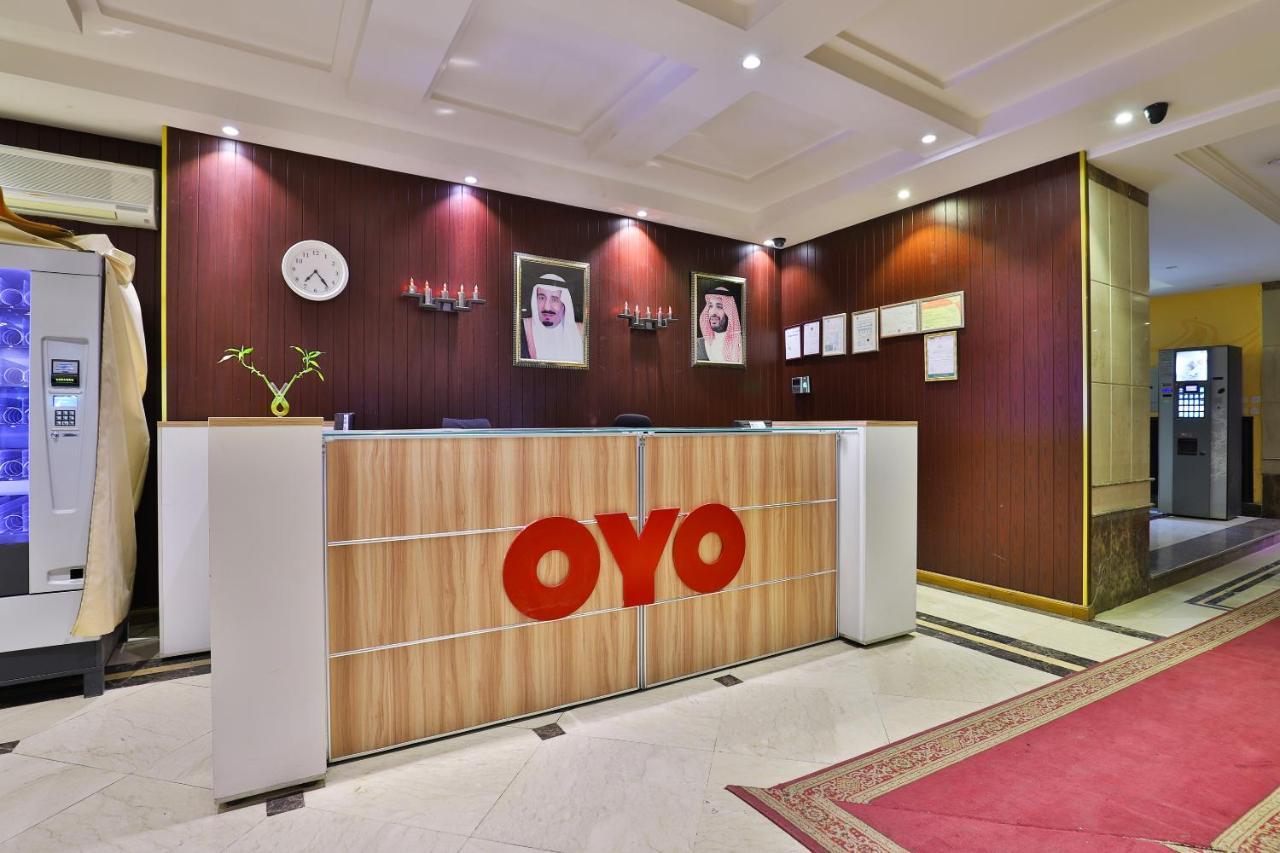 Oyo 161 Middle East Suite Jeddah Exterior photo