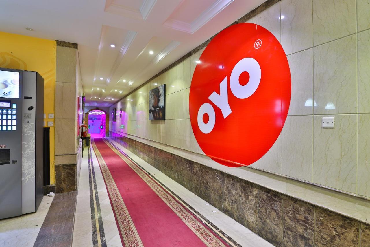 Oyo 161 Middle East Suite Jeddah Exterior photo